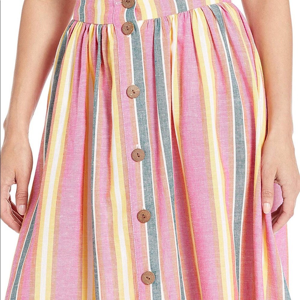 BCBGeneration
Button Front Midi Skirt